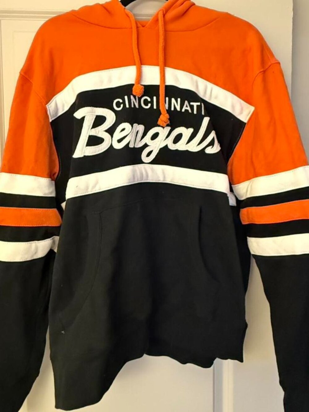 Mitchell & Ness Cincinnati Bengals NFL Crewneck Sweatshirt Orange Men's XL